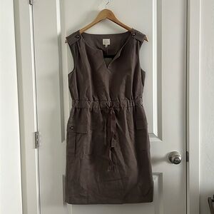 ✨ NWT Anthropologie Dress - Taupe (M)
